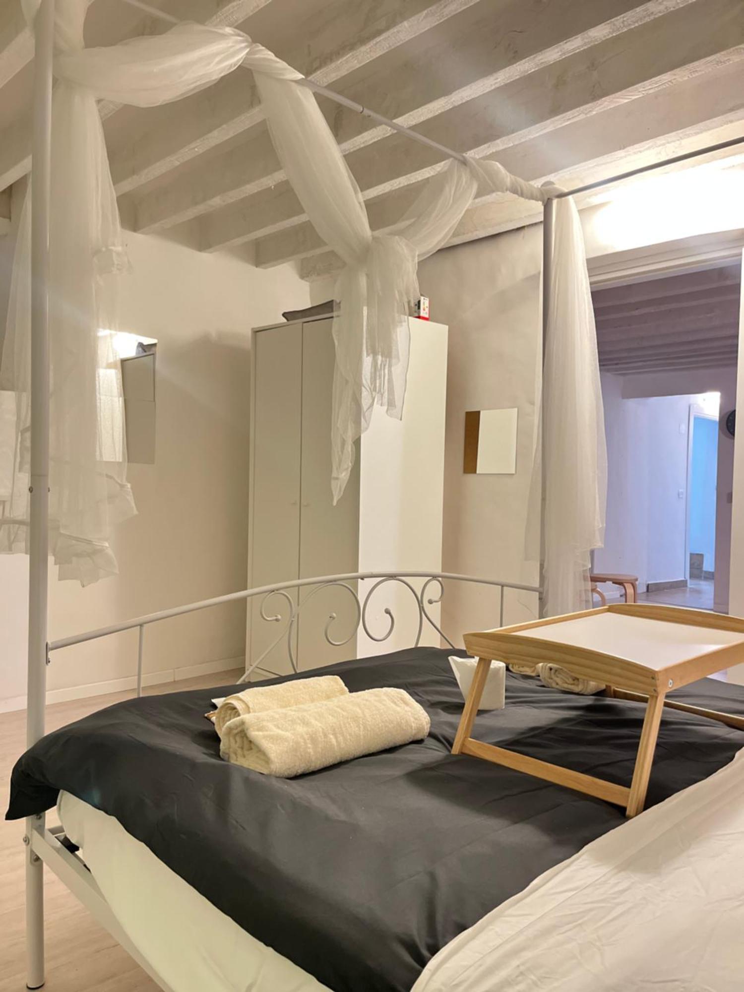 Genova Centro Affittacamere- Bagno In Comune Екстер'єр фото